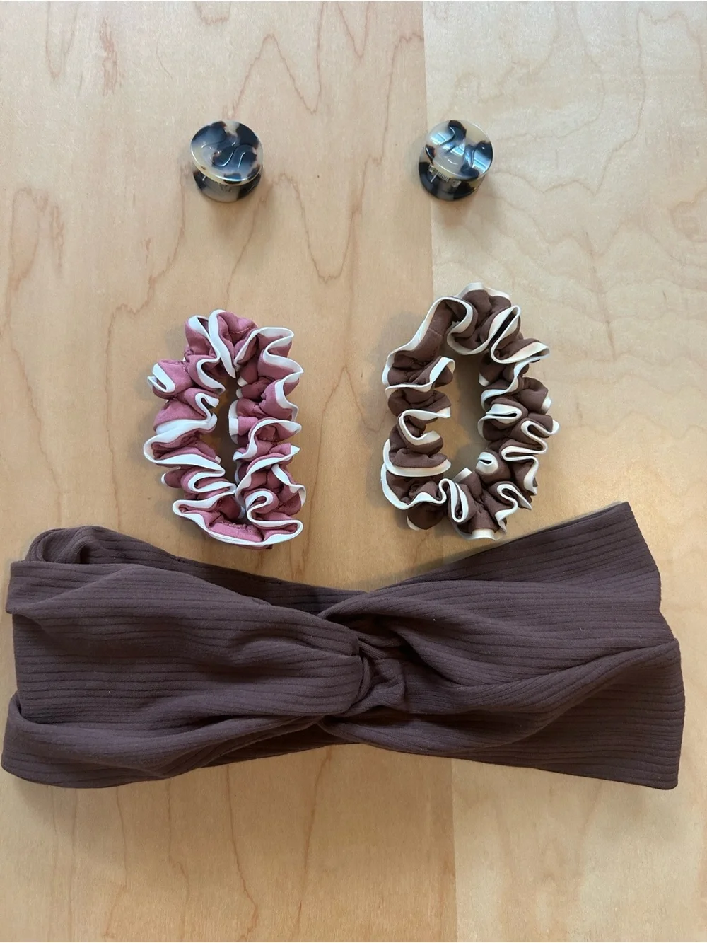 Lululemon Brown Twist Headband with Matching Scrunchies and Tortoiseshell Studs